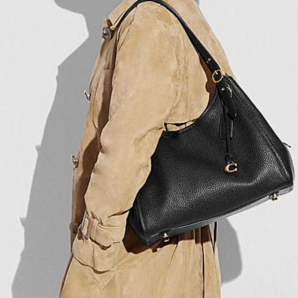 Coach Black and Gold Textured Shoulder Bag - Picture 4 of 13